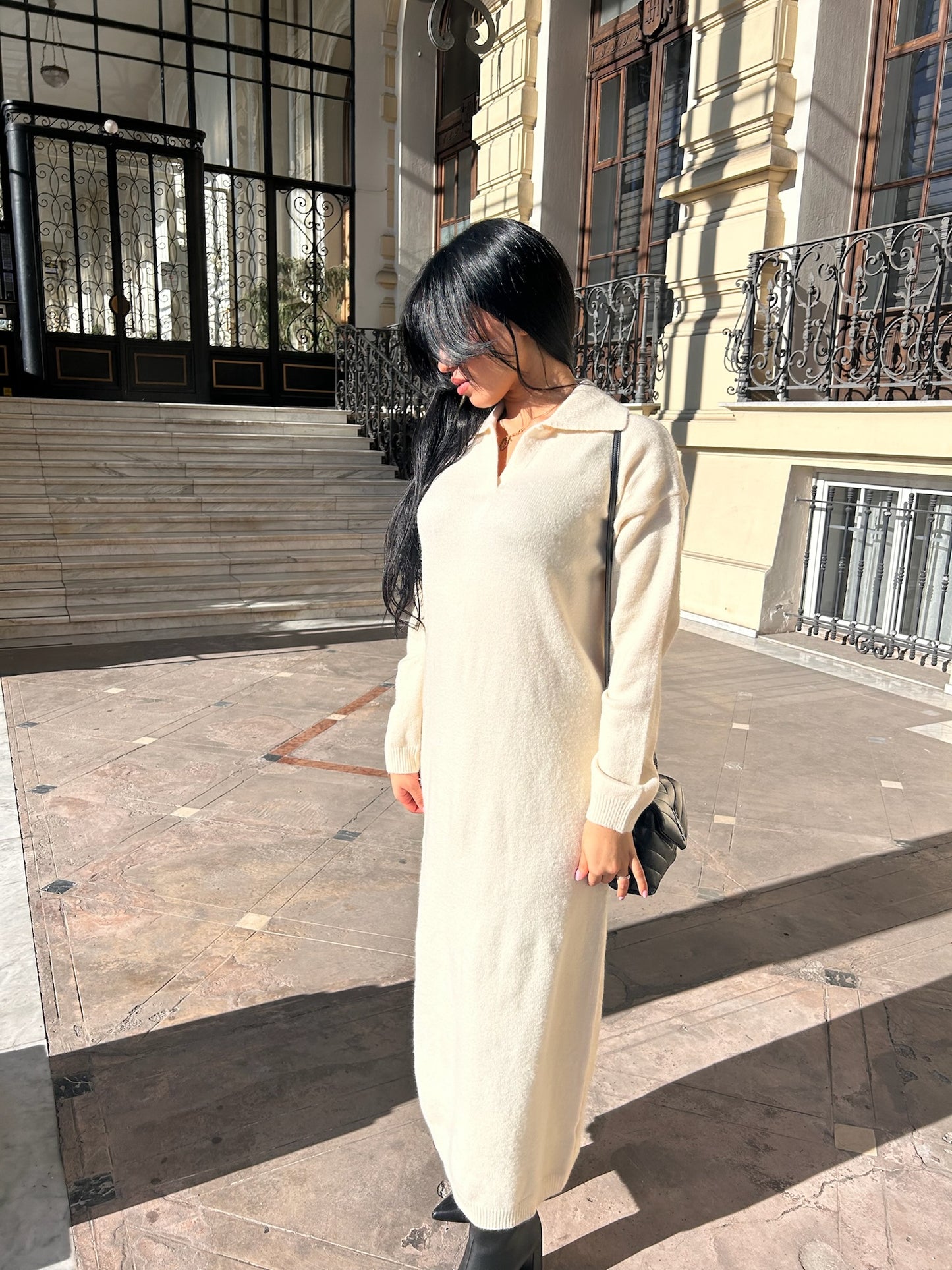 Robe longue col V Beige